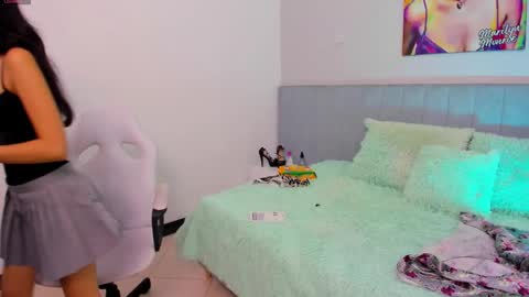 Candy online show from 11/26/25, 10:27