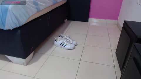  candy jade  online show from 09/23/25, 11:35