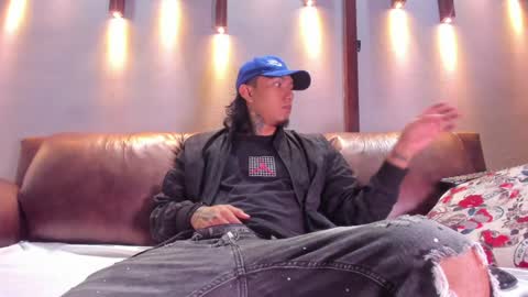 Shatta  Sara online show from 12/29/24, 01:06