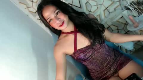 Snapshot of _caroline18_ chatting on 04/03/26, 03:43 Kate flores online show from 04/03/26, 03:43