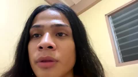 Kate flores online show from 05/18/26, 02:01
