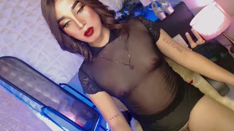 Caroline online show from 02/24/25, 04:49