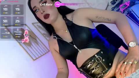 Caroline online show from 10/11/25, 08:02