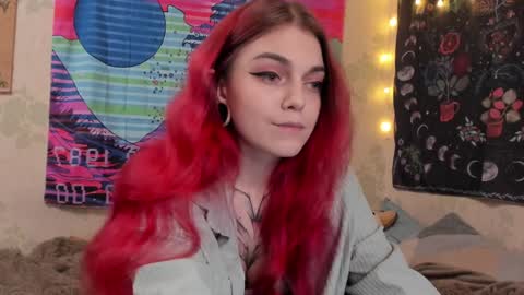 Caroline online show from 12/03/24, 02:05