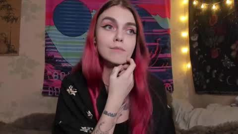 Caroline online show from 02/15/25, 03:50