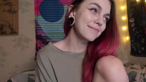 Caroline online show from 03/04/25, 05:03