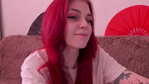 Caroline online show from 04/08/26, 12:16