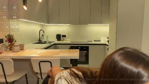 Angela  online show from 04/10/26, 07:29