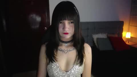 _charlotte_collins_ online show from 11/13/25, 03:00