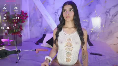 Snapshot of _charlotte_queen_ chatting on 04/15/26, 07:58 _charlotte_queen_ online show from 04/15/26, 07:58