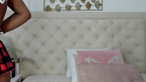 Chloe  online show from 01/12/25, 11:39