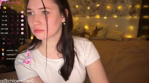 Snapshot of _chloe_miller_ chatting on 02/16/25, 05:04 _chloe_miller_ online show from 02/16/25, 05:04