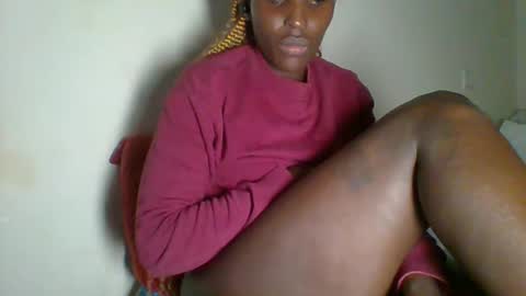 clara online show from 02/01/25, 05:47