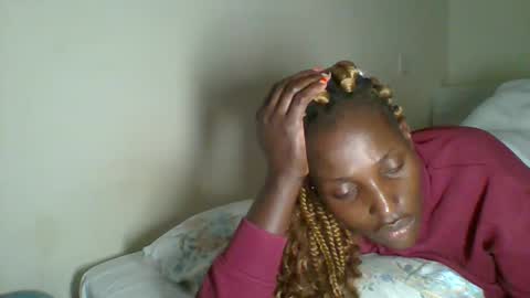 clara online show from 02/12/25, 09:52