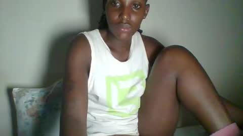 clara online show from 03/09/25, 02:50