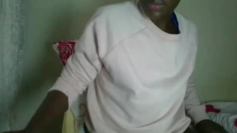 clara online show from 11/16/25, 11:16