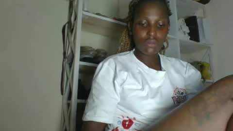 clara online show from 05/16/26, 07:49
