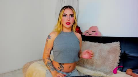  Chloe  online show from 12/12/24, 06:03