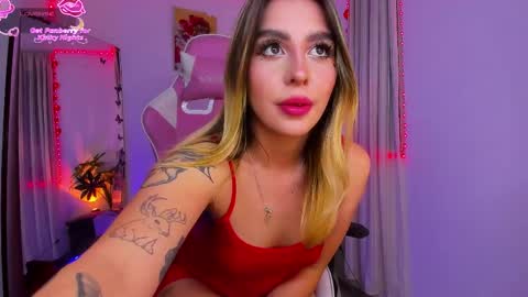  Chloe  online show from 05/13/26, 04:54