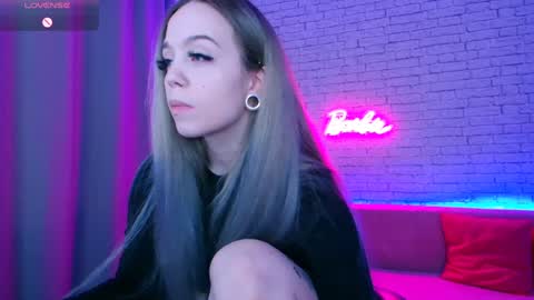 Nica online show from 02/05/25, 05:30