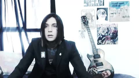 Snapshot of _cuervo_sk8 chatting on 11/26/25, 06:53 JC online show from 11/26/25, 06:53