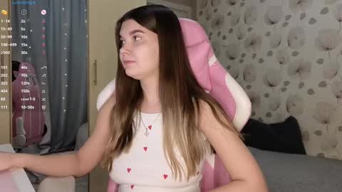 _cute_ice online show from 02/21/25, 05:02