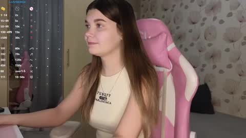 _cute_ice online show from 03/10/25, 05:22