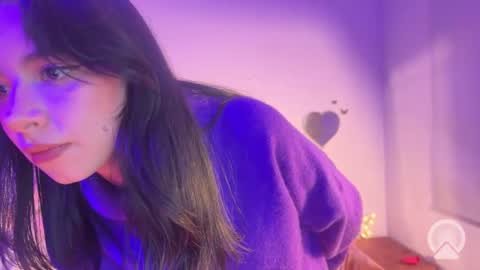 _cute_isabella_ online show from 11/16/25, 01:00