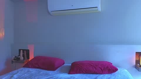 DemiDee online show from 01/02/25, 08:39