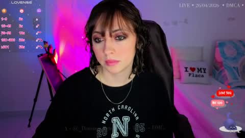 Snapshot of _denisse_peterson_ chatting on 04/27/26, 04:43 DENISE online show from 04/27/26, 04:43