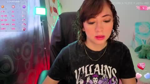 Snapshot of _denisse_peterson_ chatting on 05/18/26, 06:03 DENISE online show from 05/18/26, 06:03