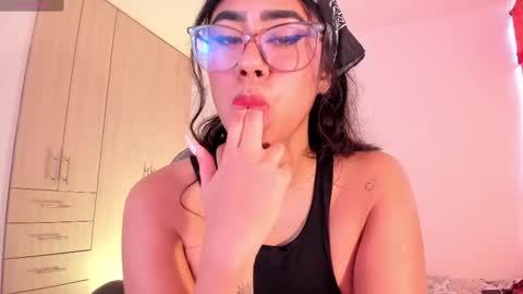 _devika online show from 02/10/25, 01:33
