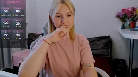 Ri   online show from 09/16/25, 08:37