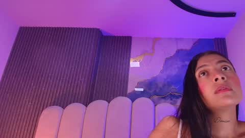 Dione online show from 04/14/26, 07:31