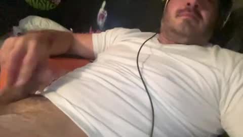 Snapshot of _direwolf_ chatting on 05/18/26, 12:07 _direwolf_ online show from 05/18/26, 12:07