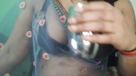 Snapshot of _dreamgirl_0 chatting on 02/18/26, 08:27 _dreamgirl_0 online show from 02/18/26, 08:27