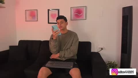 Emma and Tonny online show from 03/10/25, 12:15