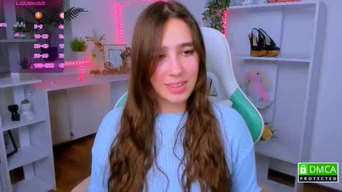 Lizzy  online show from 11/16/25, 10:48