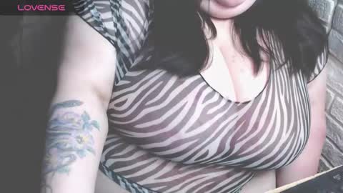 LIsa online show from 02/27/26, 01:33