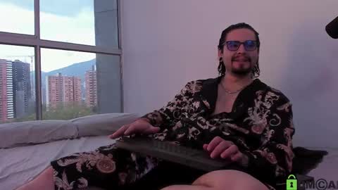  -         online show from 02/28/26, 10:55