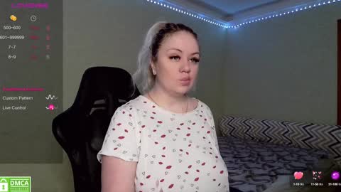 chloue and Gretta online show from 01/13/25, 05:44