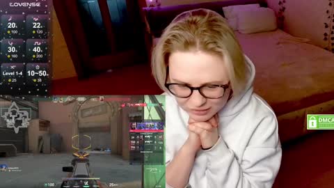 chloue and Gretta online show from 02/05/25, 02:26