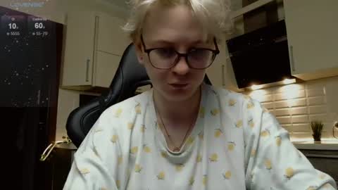 chloue and Gretta online show from 07/02/26, 08:48