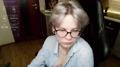 chloue and Gretta online show from 07/31/26, 06:51