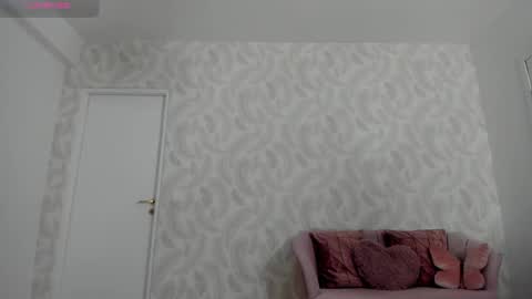 Elysa online show from 10/01/25, 05:02