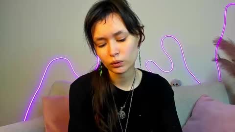 _emily__strike_ online show from 02/11/25, 10:15