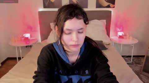 _emily__strike_ online show from 10/16/25, 10:05