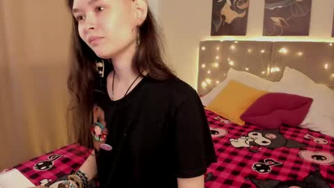 _emily__strike_ online show from 05/14/26, 02:07