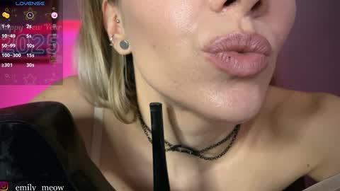 Emily online show from 01/03/25, 05:20