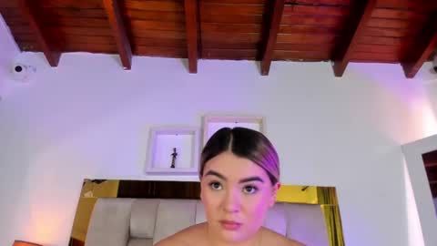 Isabella online show from 03/04/25, 03:15